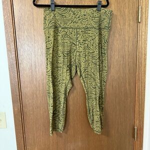 Olive Green Printed Leggings